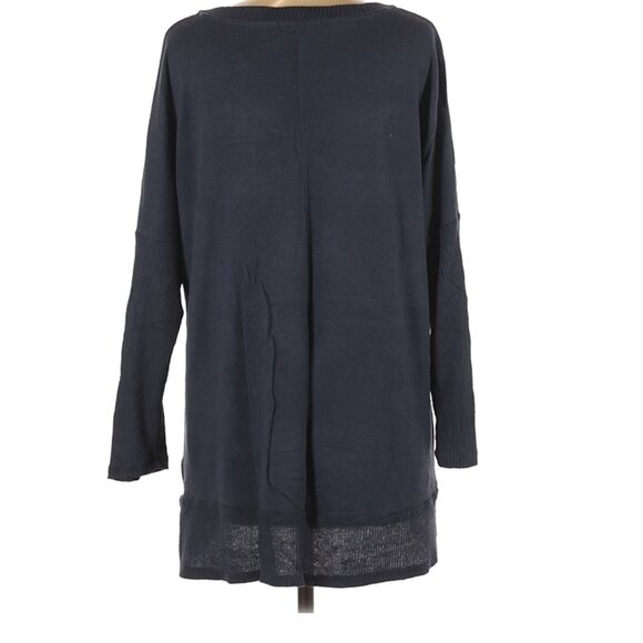 Pink Rose Size M Blue Pullover sweater - Picture 2 of 4